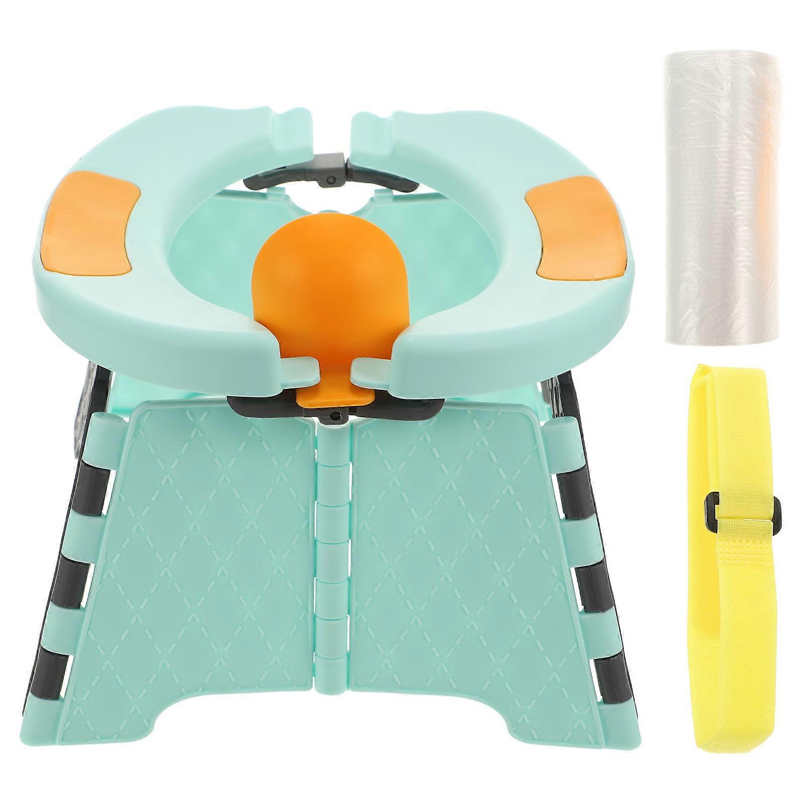 Portable Folding Potty Seat for Kids Made of PP Material Black Easy to Carry 1 Set