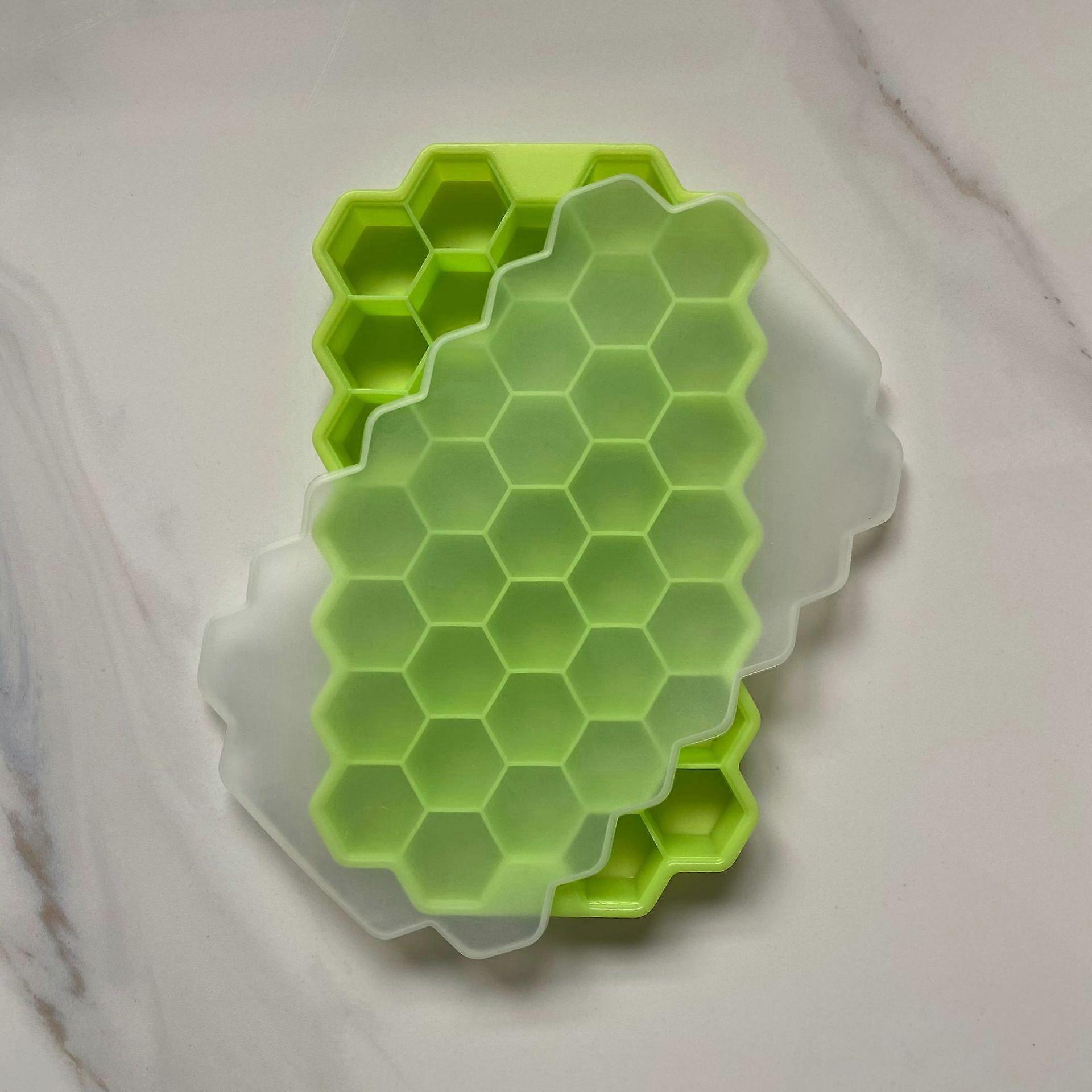 1pc Stackable Silicone Ice Cube Trays with Lid - 37 Cubes for Chilled Drinks, Whiskey & Cocktails - Flexible and Safe