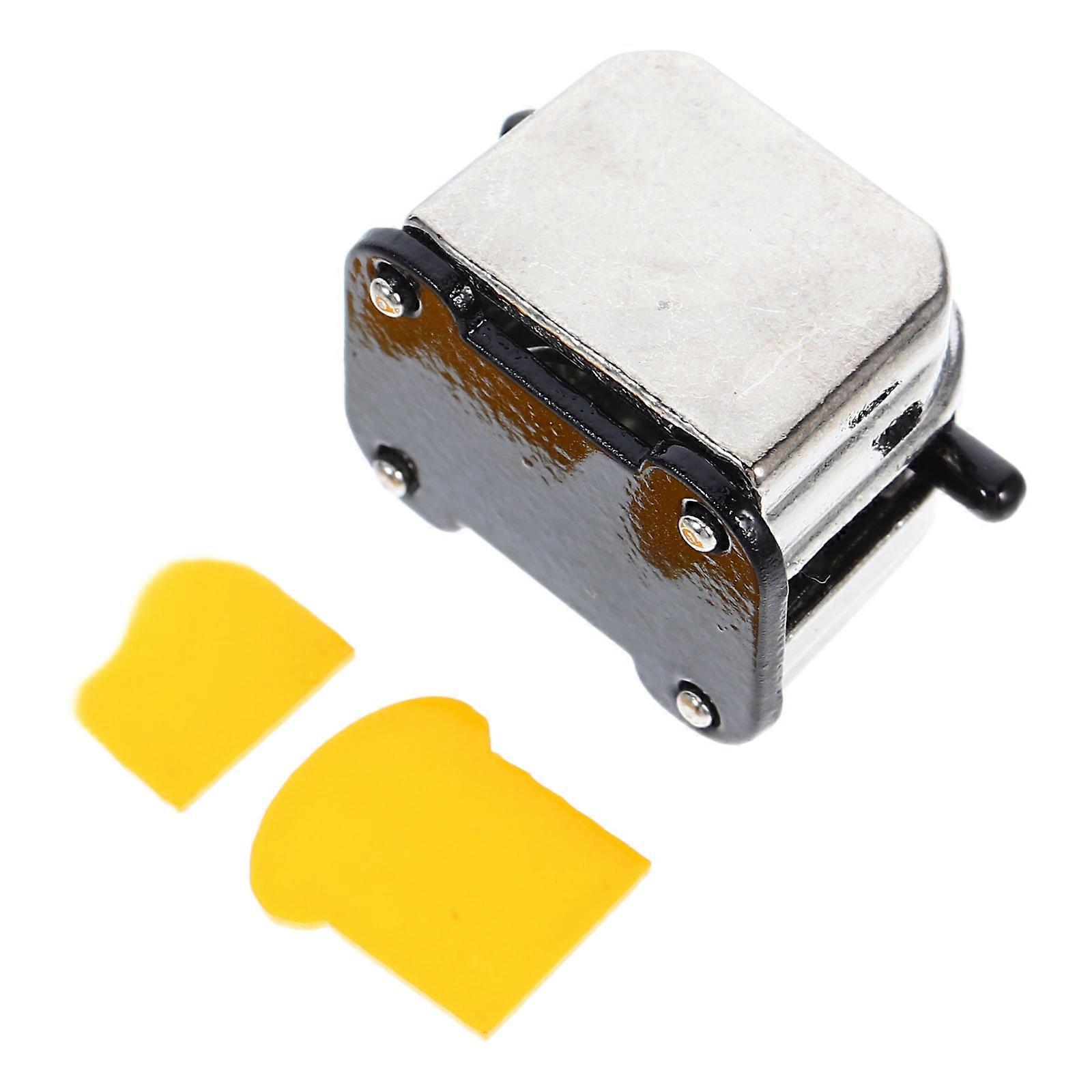 Simulated Toaster Model Toys Micro Decors Bread Maker Photograph Layout Props Zinc Alloy Ornaments for Doll House Micro World (Machine with Two Bread)
