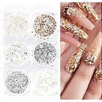 Glitter nagellak, veelkleurige nagelversieringen