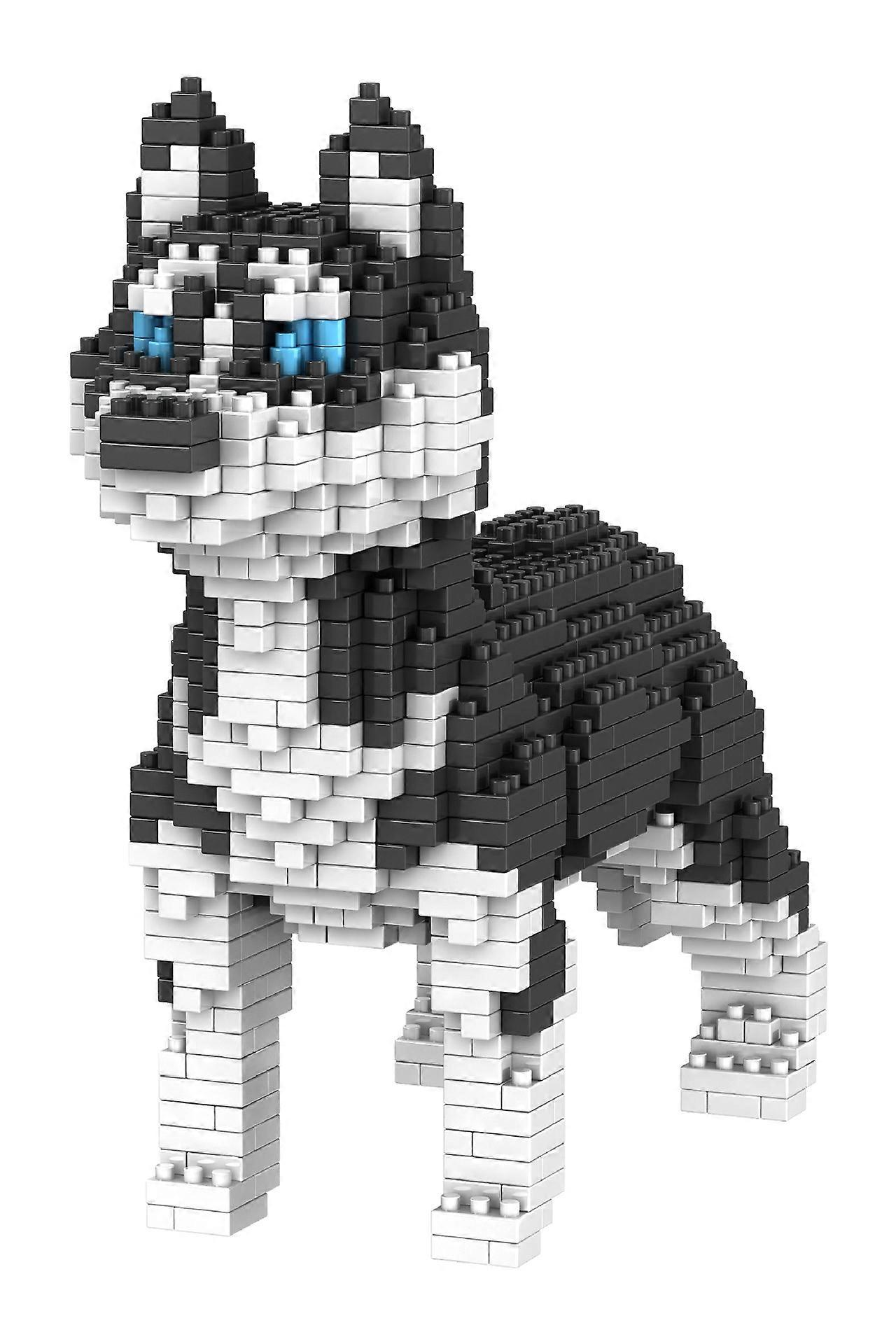 950 piecesBuilding Siberian Husky Dog. Figure to assemble with nanoblocks