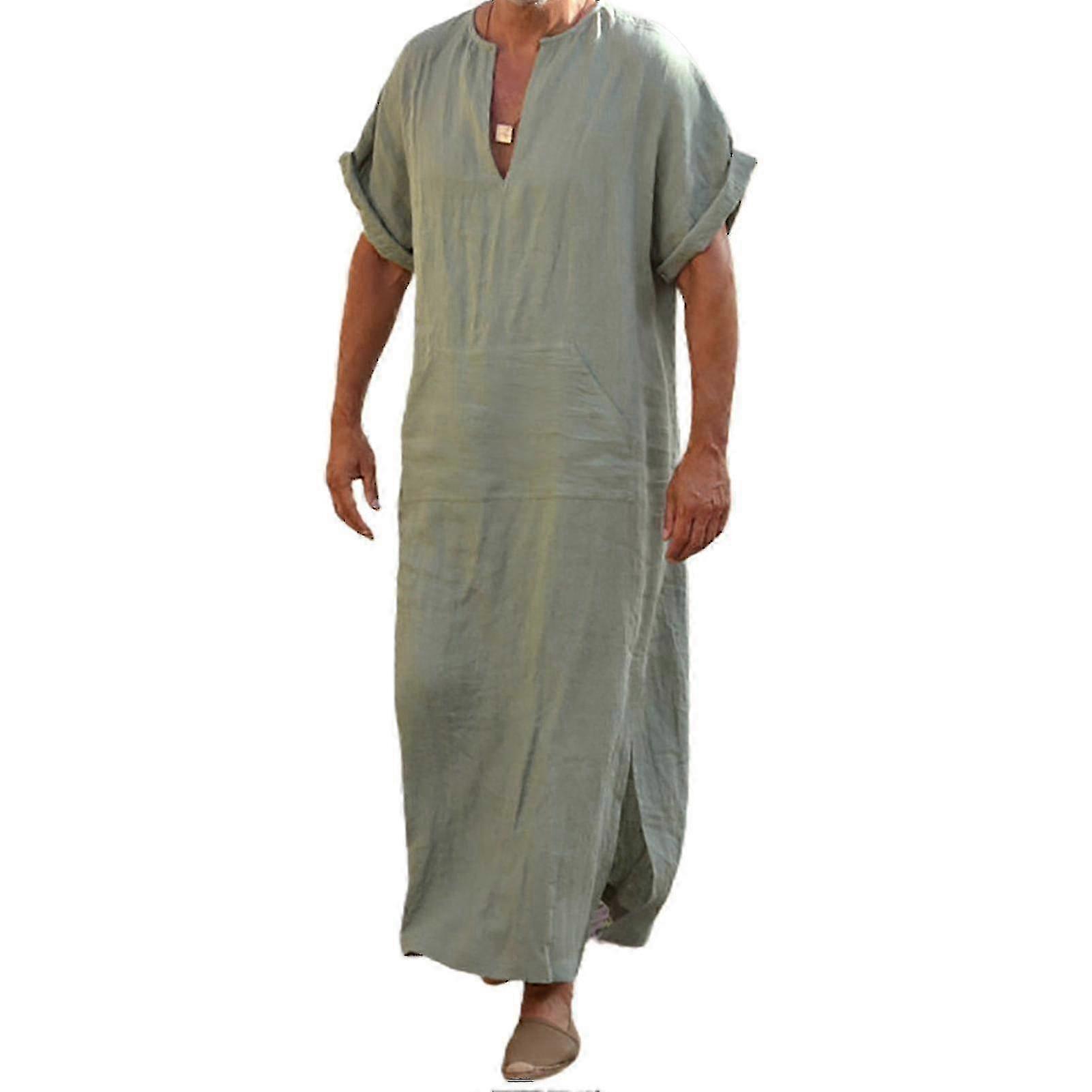 Soft loose-fitting robe for men featuring short hem design