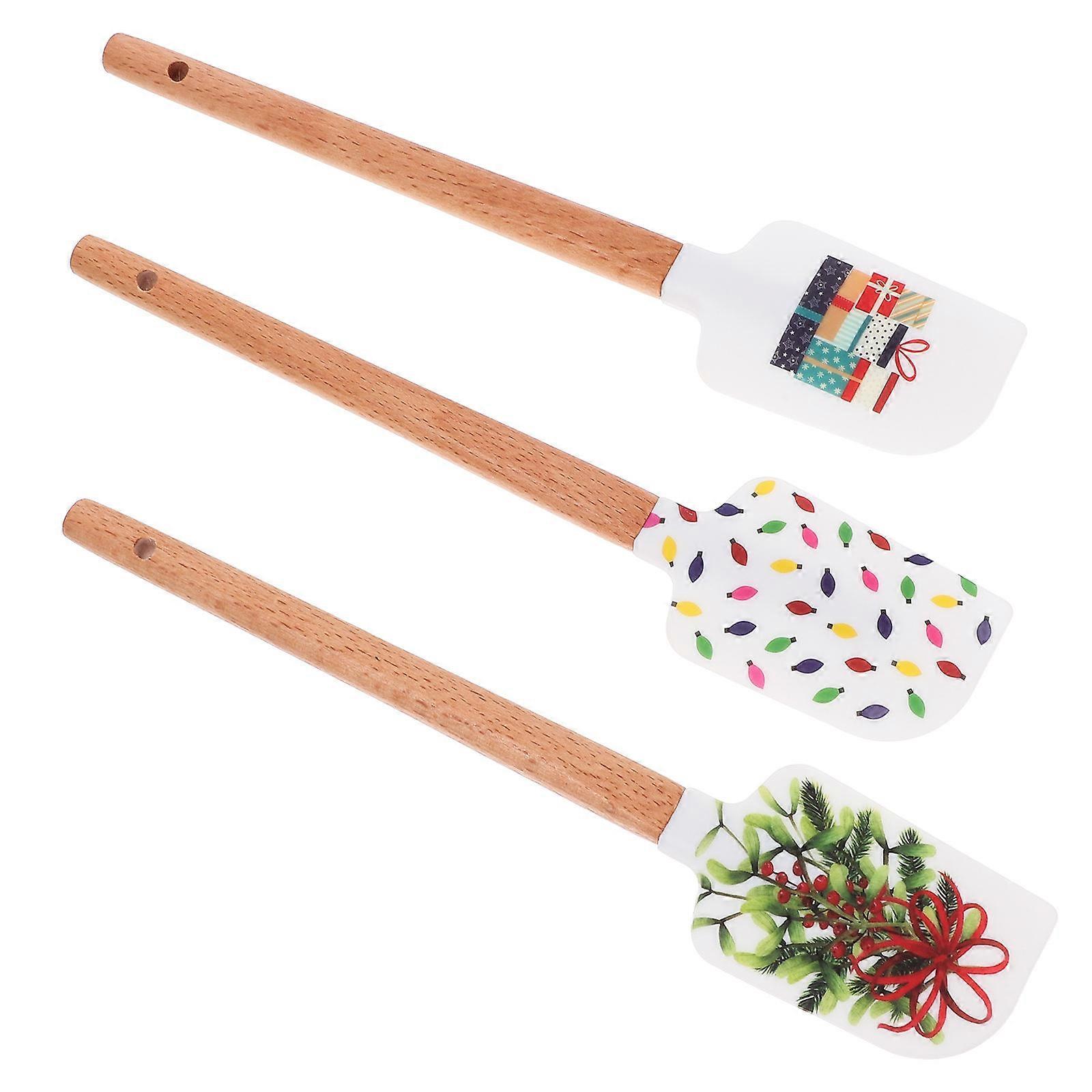 Xmas Themed Silicone Cake Scrapers 15 Pcs Baking Tools Ideal For Home Bakers And Professional Chefs With Flat Designs