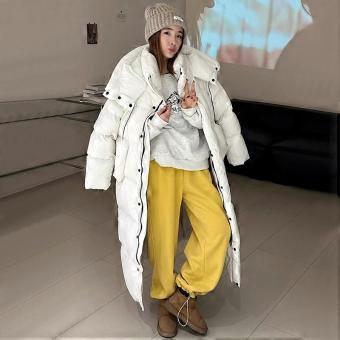 Nueva chaqueta de plumón acolchada, de gran tamaño, para mujer, de corte largo hasta la rodilla, con capucha, para el invierno, con relleno grueso, de corte holgado y estilo casual.