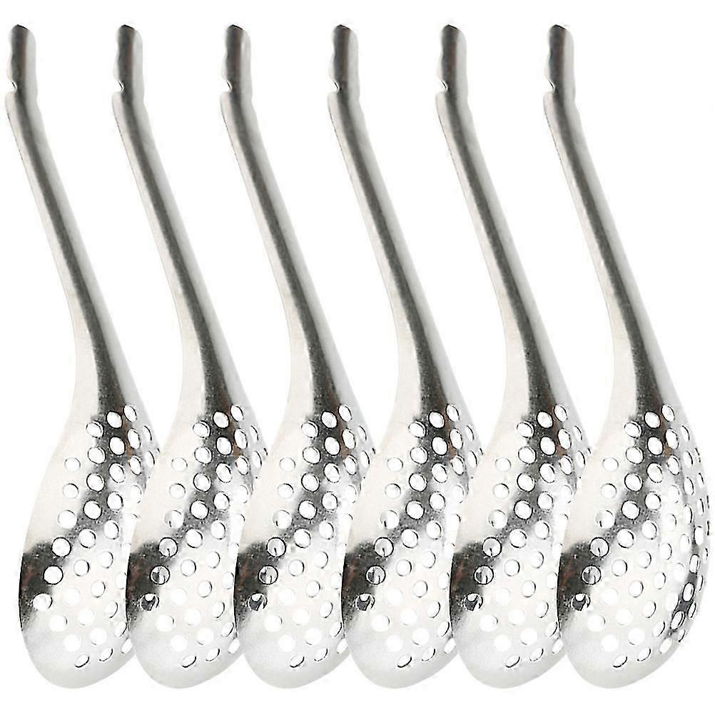 Hole-Designed Caviar Spoon Facilitating Water Drainage and Convenient Handling