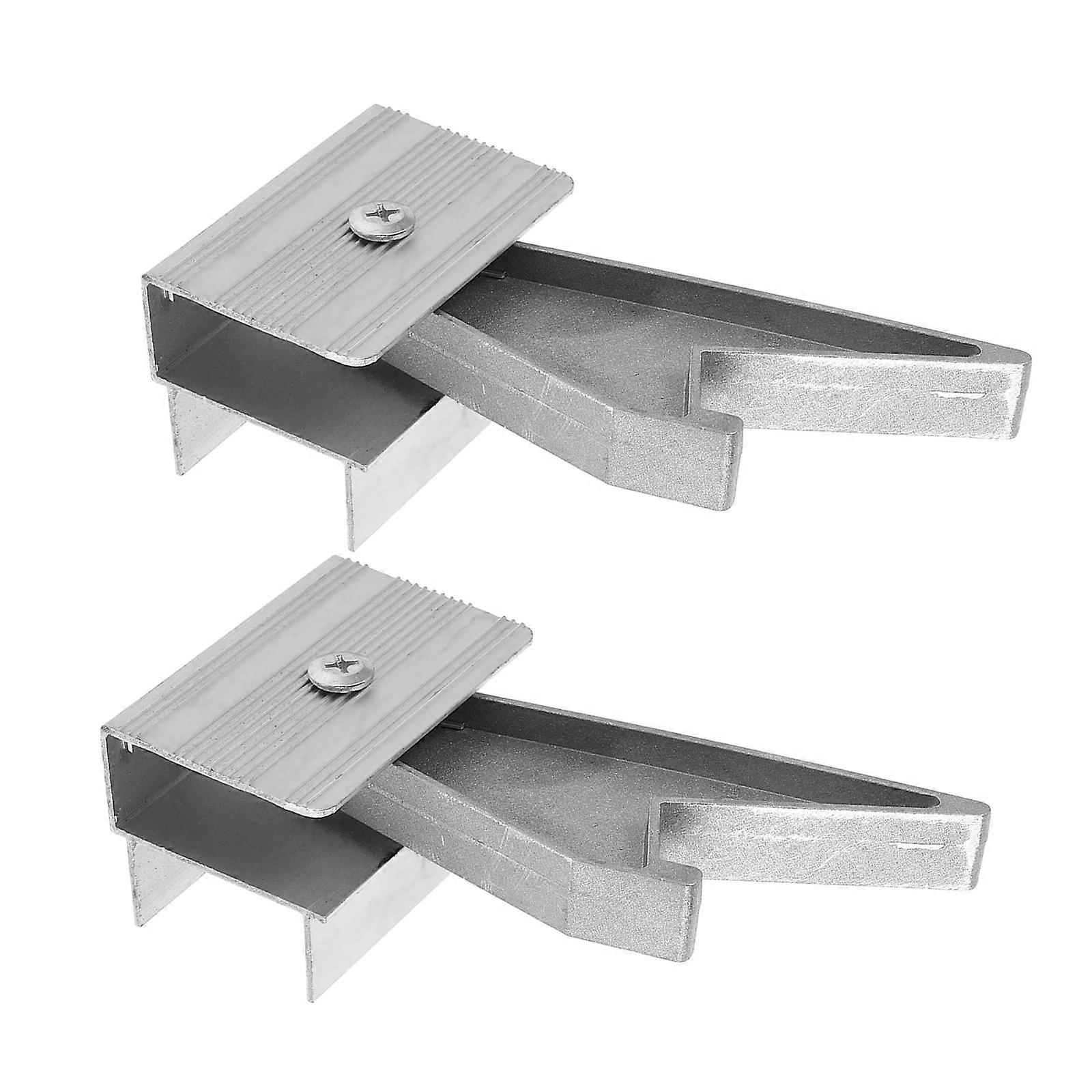 It seems like your message might be incomplete or formatted as a product title or description. If you're looking for information about **aluminum
