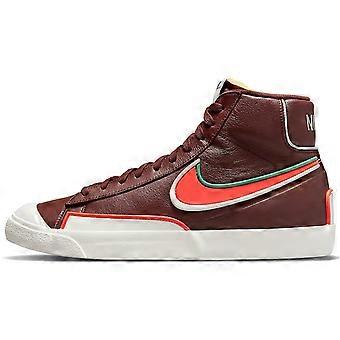 Nike Blazer Mid 77 Infinite Bronze Eclipse Crimson DA7233-200