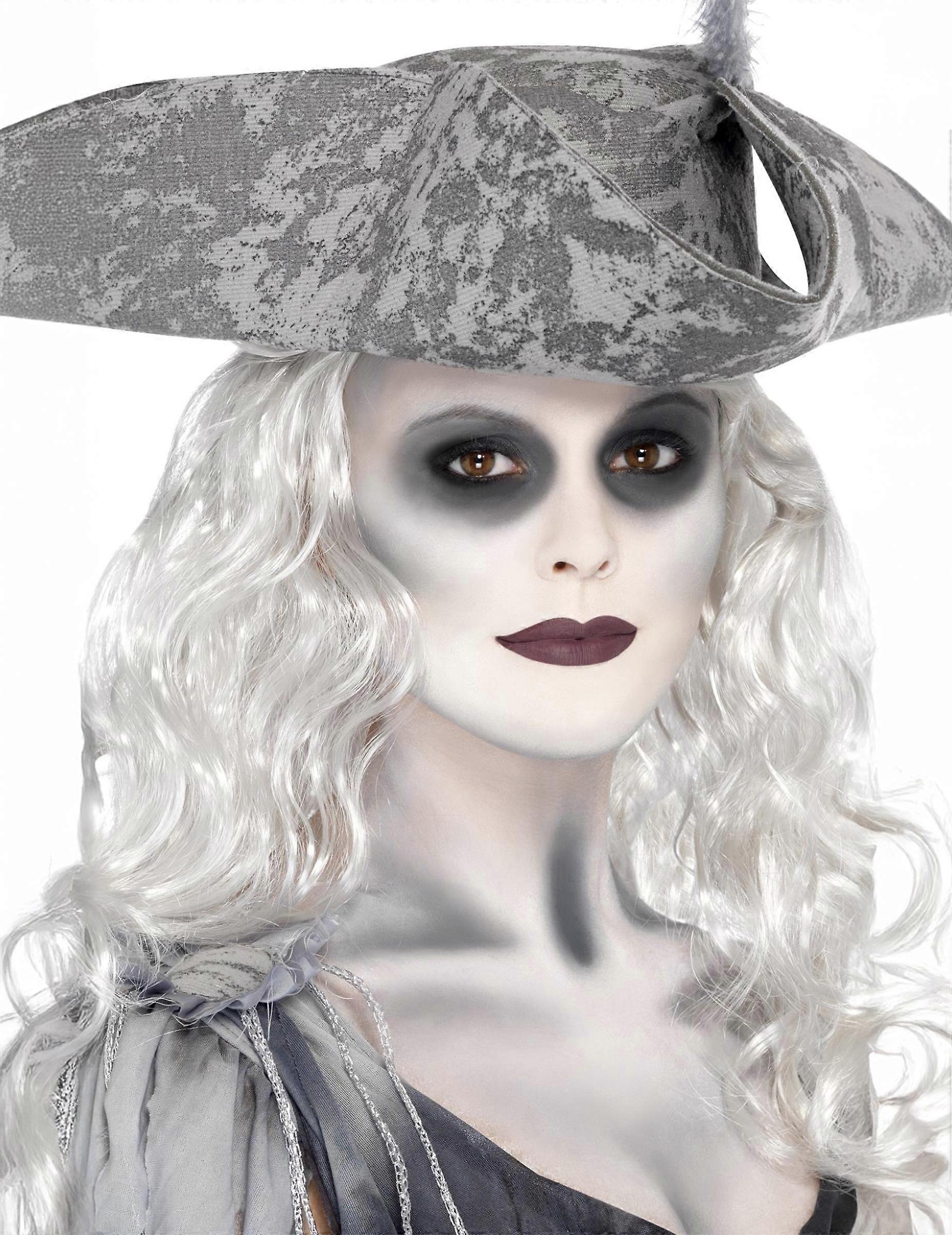 Women's sea pirate makeup kit