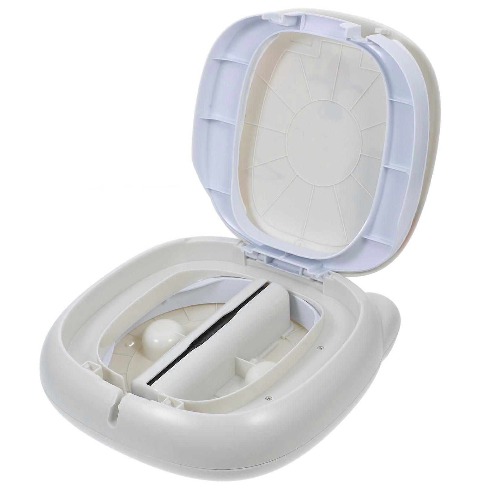 Portable Car Toilet Lightweight Compact Shape Simple Design 1Set