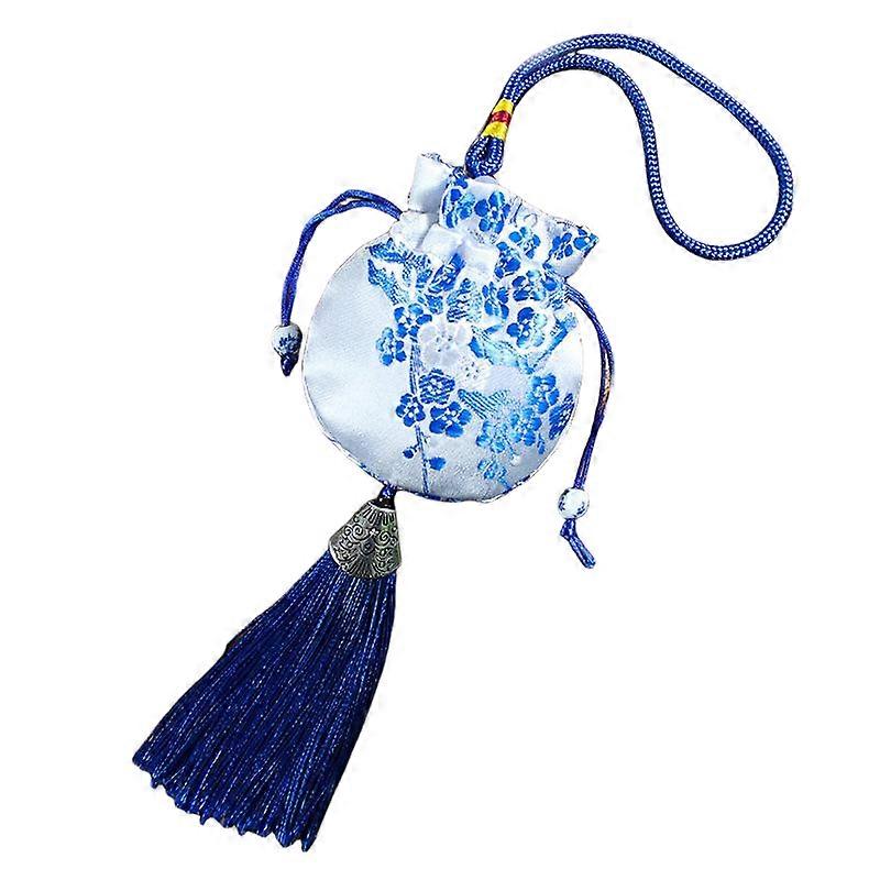 Handheld sachets, made of brocade with multiple elements, available in multiple specifications and colors, suitable for use while driving