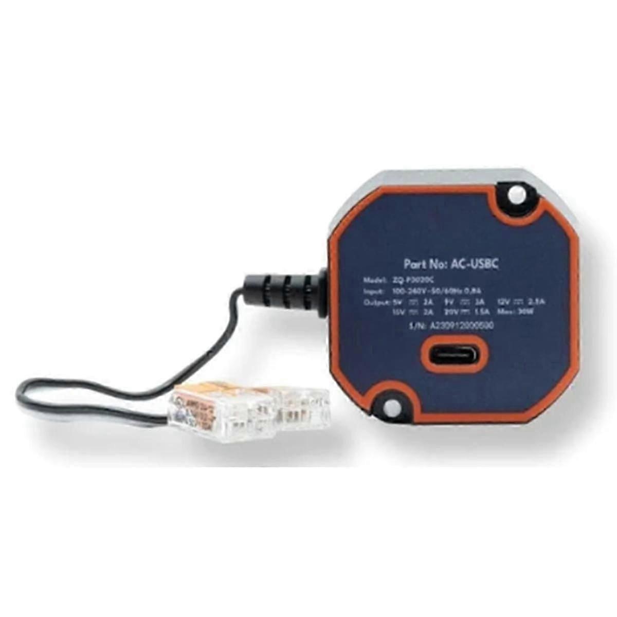 AC to USB C Adapter Flush Wall-Mounted Power Supply suitable for USB-C Tablets 5-20V with Output 30W Charger