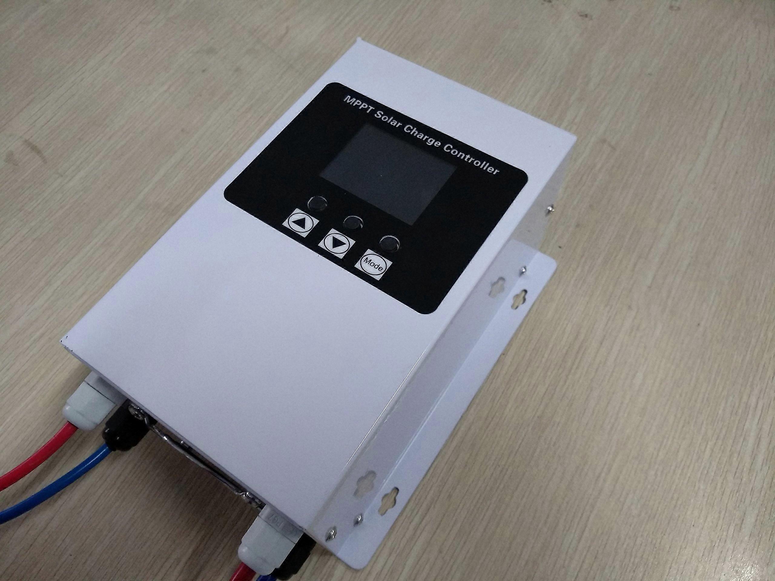 MPPT Solar Charge Controller 96V 100A  Efficiency with LCD and LED Display for Off Grid Systems