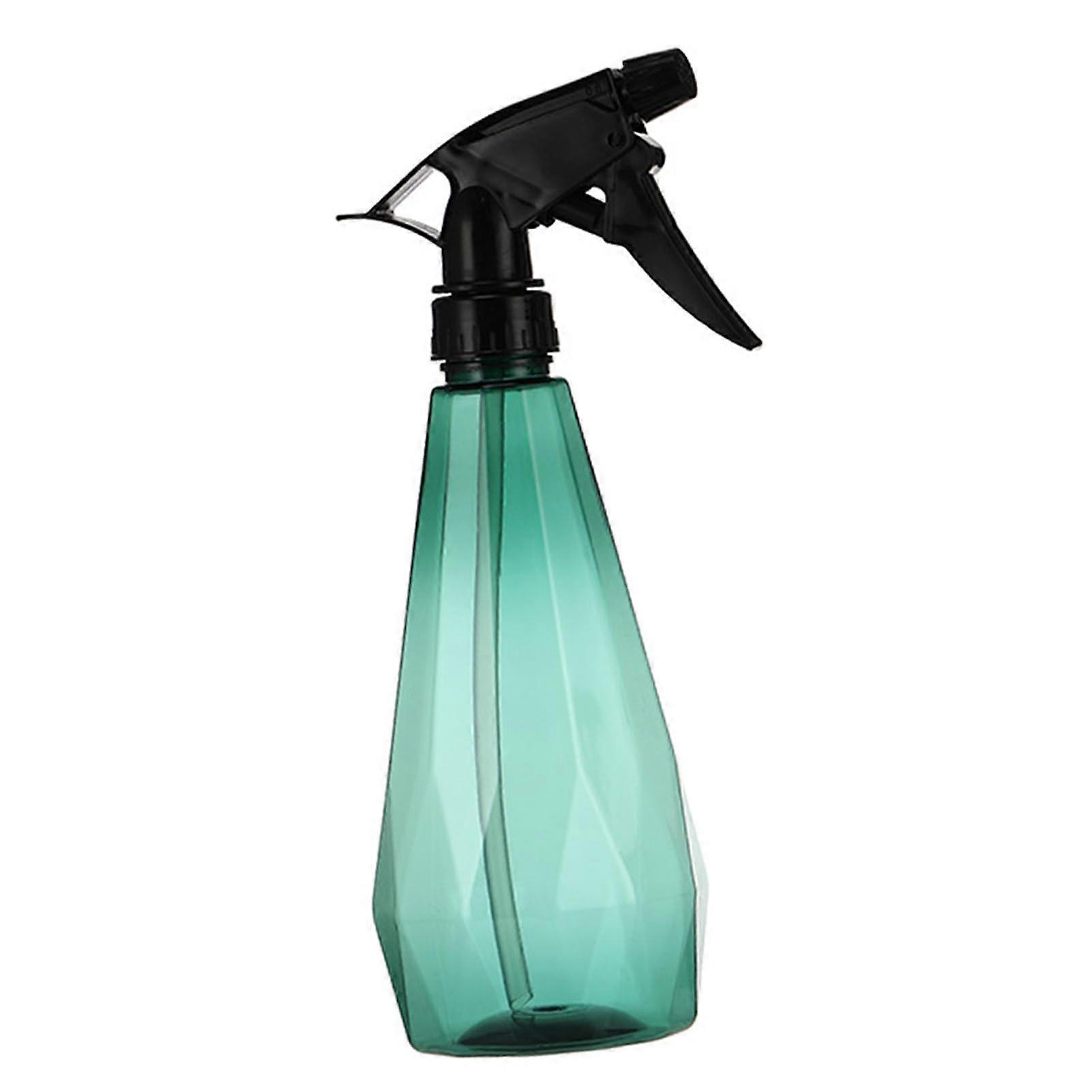 500ml Green Plastic Spray Bottle with Dual Mode for Plant Watering and Home Use, Portable and Versatile Design