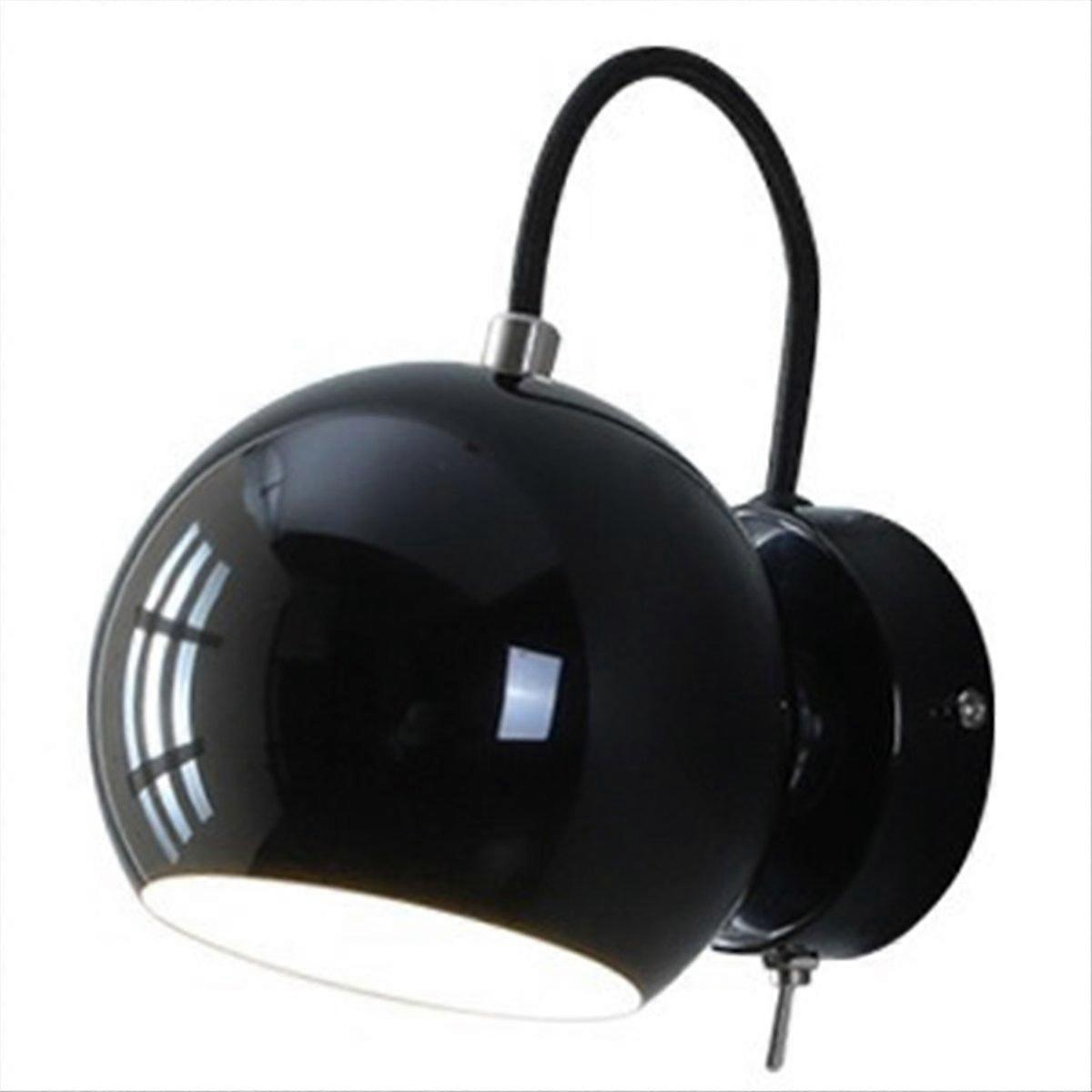 Wall Lamp
Wall Sconces