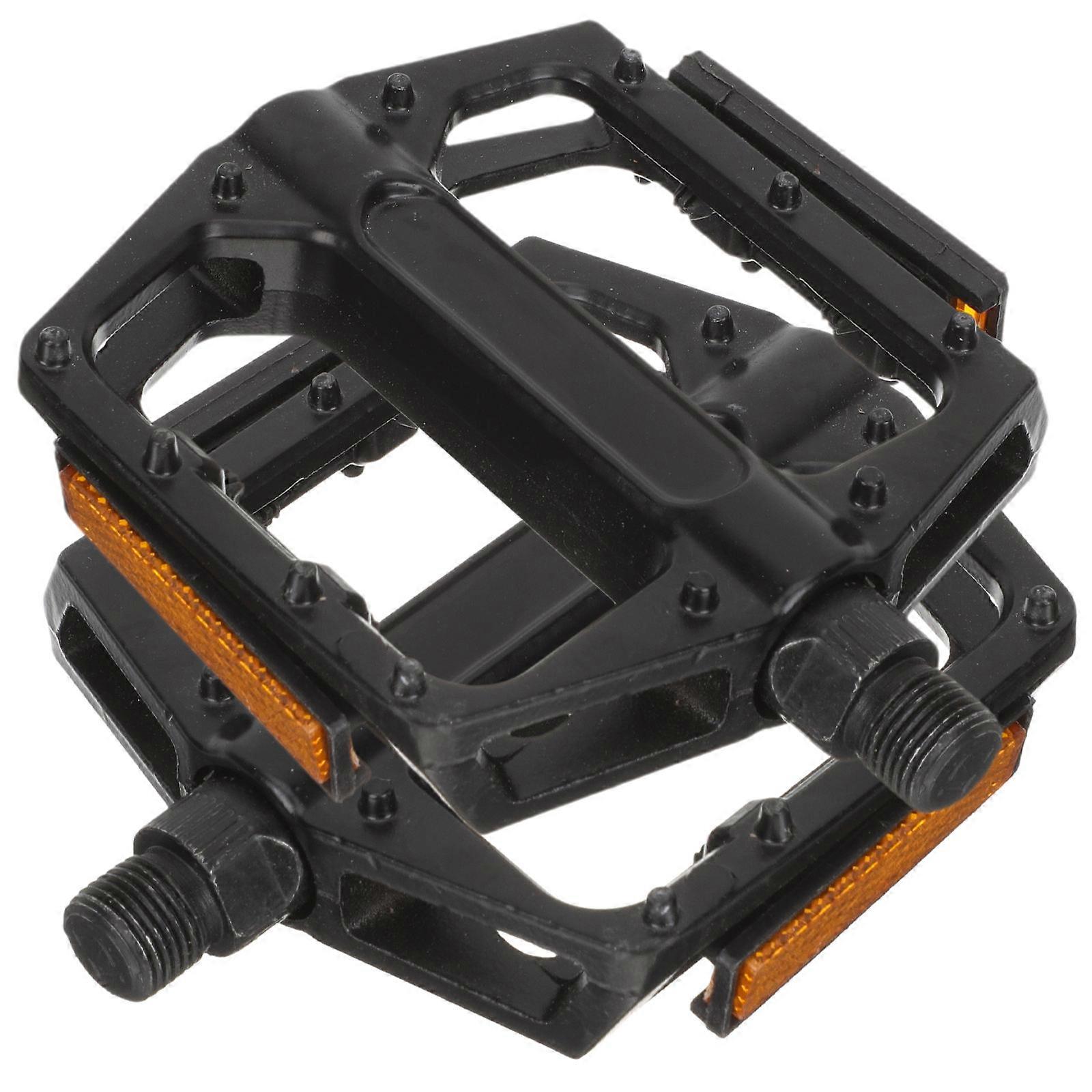 Slip Resistant Road & Mountain Bike Pedals with Reflective Tape, Reinforced Design for Stable Power Transmission and Safe Riding Experience