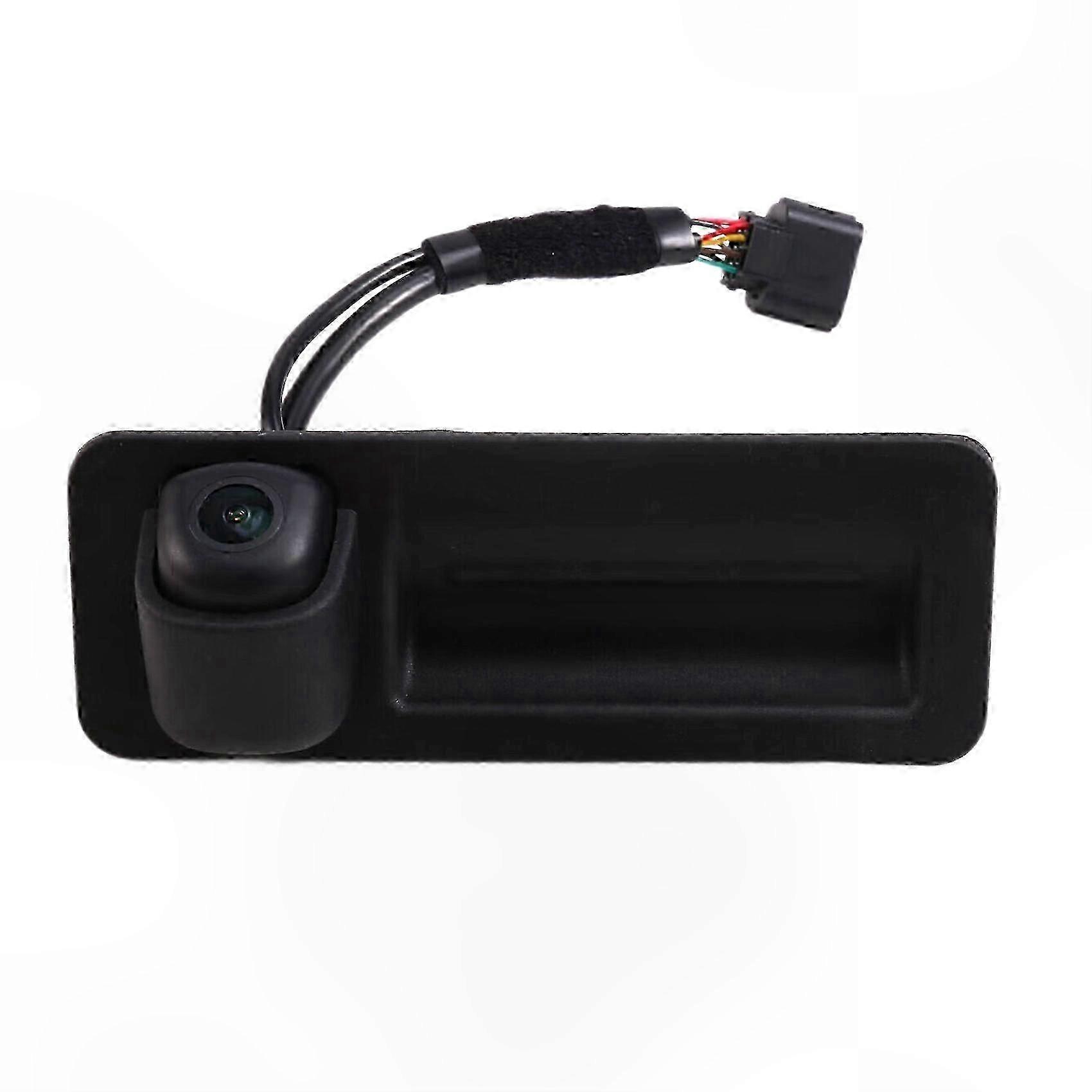 Rear View Camera with Parking Assist for Estate Trunk Handle