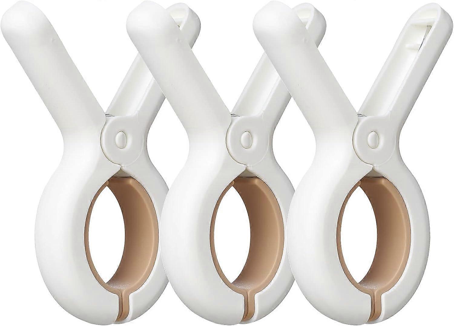 Chip clip, plastic clothes pin with strong anti rust spring, heavy beach towel clip, laundry pin for storing towels, clothes and blankets are dried on