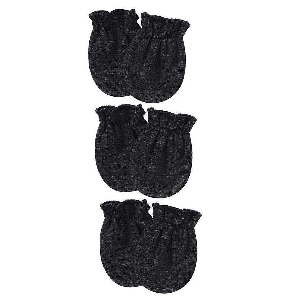 Newborn gloves to prevent scratching face