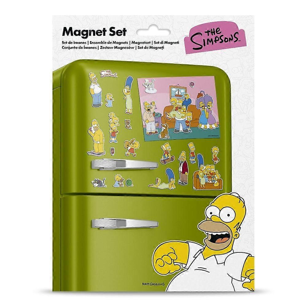 Die-cut magnet set with Simpsons characters