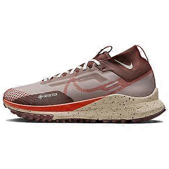Nike React Pegasus Trail 4 Gore Tex Diffused Taupe Dark Pony Sail Picante Red para mujer DJ7929-200
