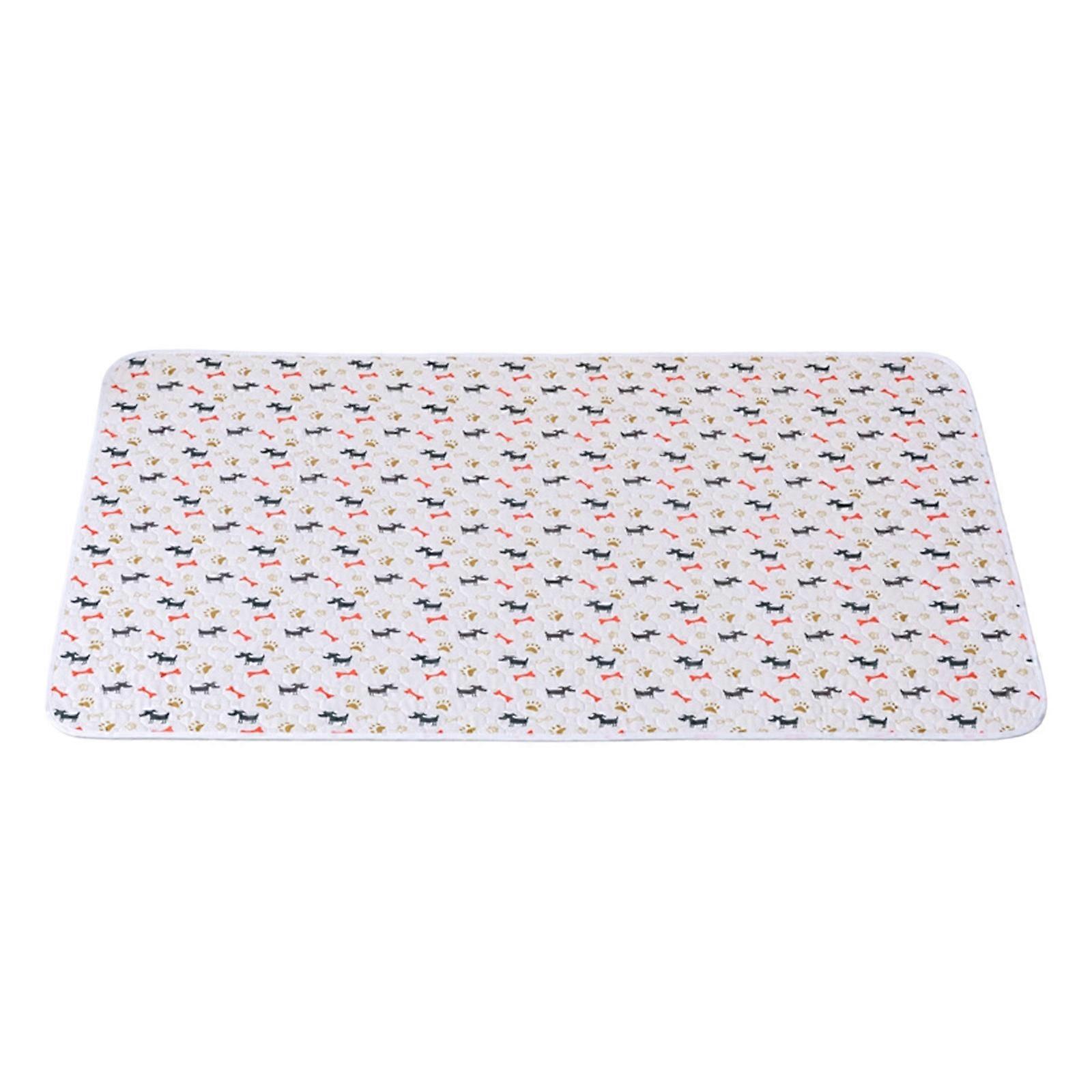 Pet Diaper Pad Anti Slip Dog Training Mat Polyester Fast Drying Surfaces Durable Edges Easy To Clean  White M