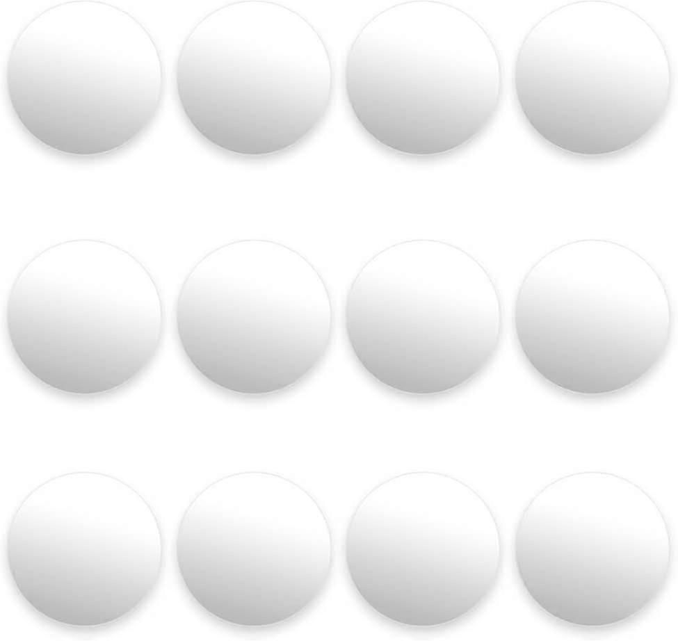 Hvite bordfotballballer