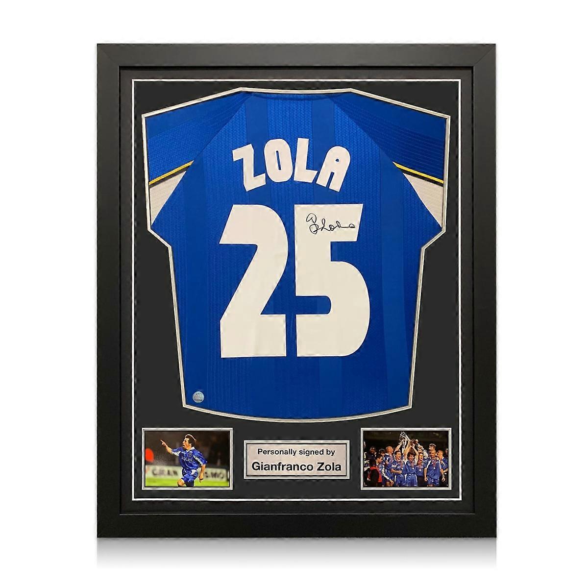 吉安弗兰科·佐拉 （Gianfranco Zola） 签下切尔西 1998 年欧洲优胜者杯决赛足球衫。标准框架