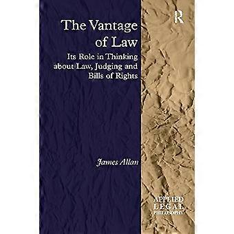 Il vantaggio del diritto: il suo ruolo nel pensiero del diritto, del giudizio e delle carte dei diritti (Filosofia giuridica applicata)