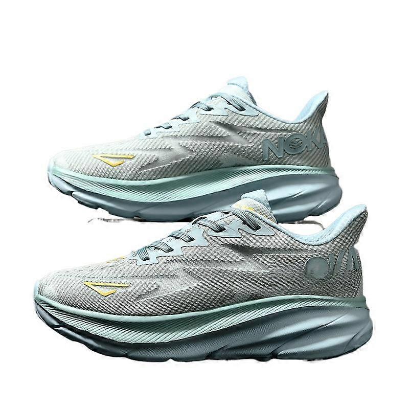 Spring Autumn Couple Soft Sole Trendy Knit Running Shoes Men Big Size