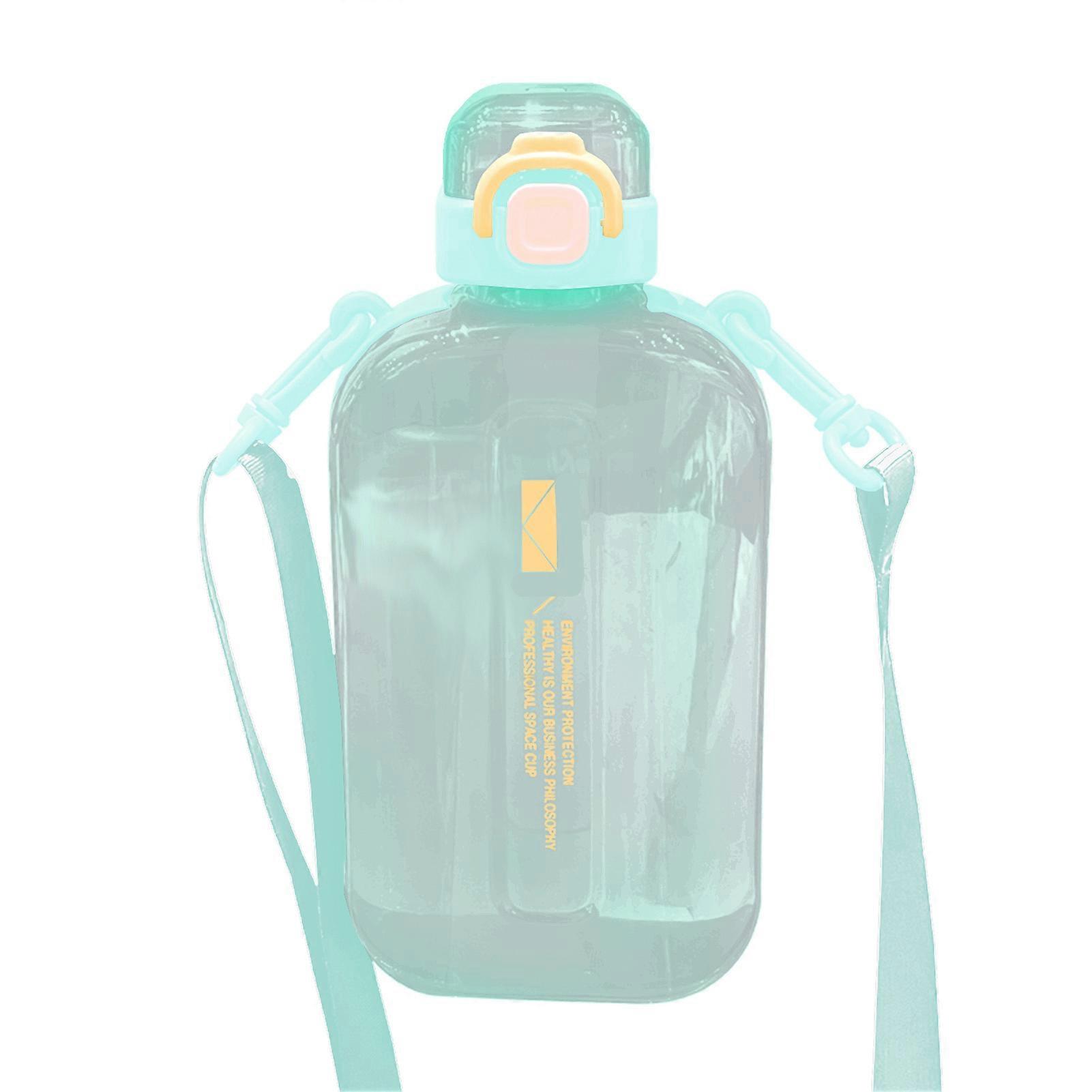 750 ml litteä ulkoiluvesipullo mitta-asteikolla