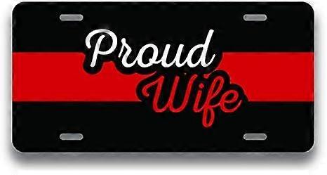 Orgulhosa Esposa de Bombeiro Fina Linha Vermelha Placa de Licença Impressa | 6 polegadas por 12 polegadas | Parede de Reboque de Carro Caminhão RV | VLP873