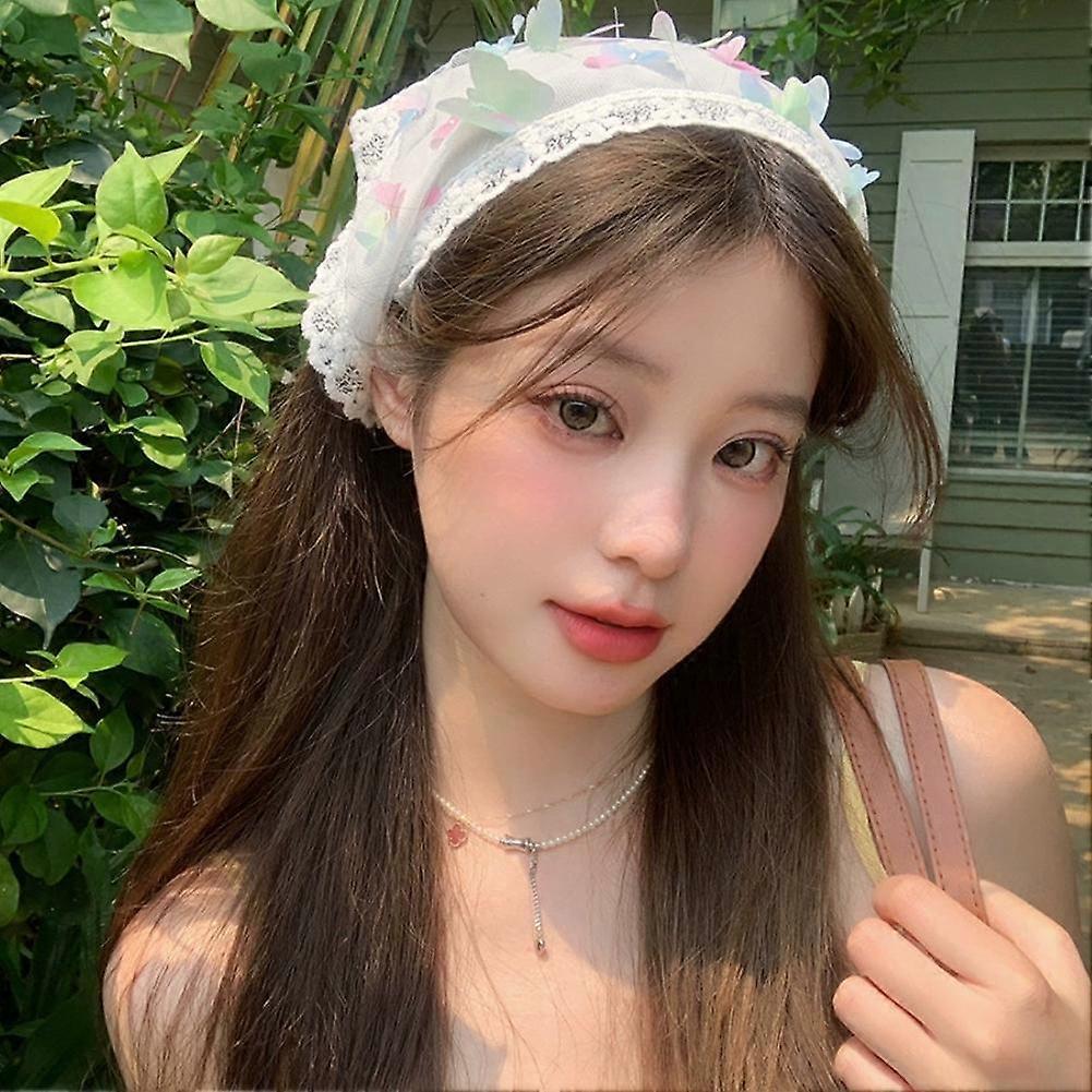 Butterfly lace triangular headscarf with a feminine atmosphere and countryside