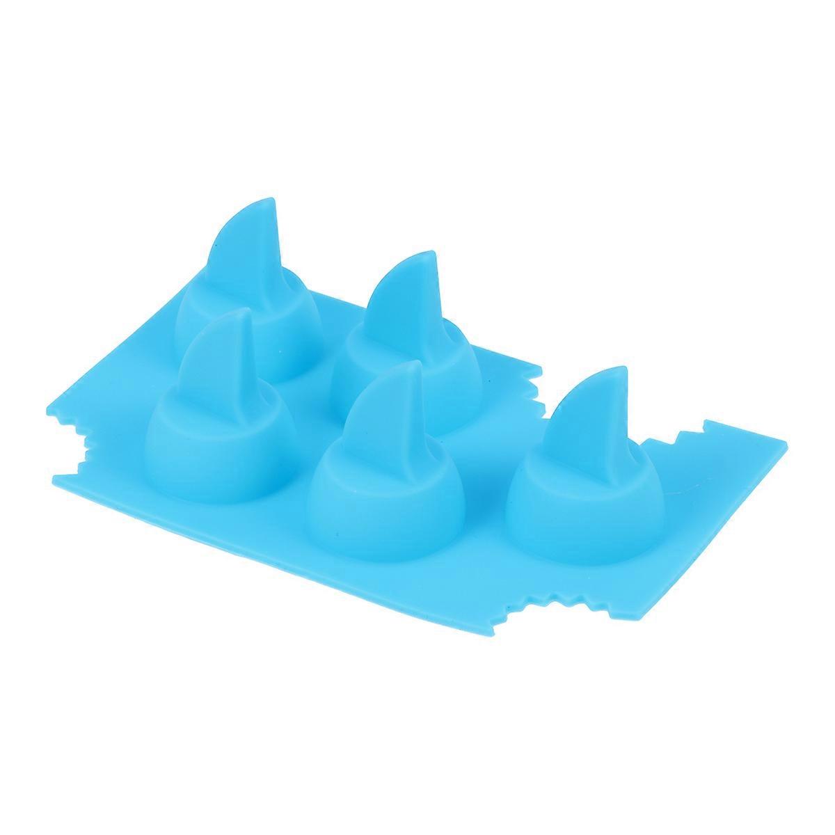 Ice Cubes Maker Silicone Shark Fin Tray for Ice Making in Kitchen 2Pcs