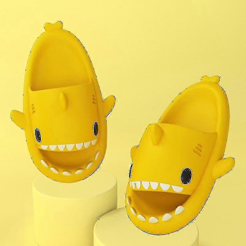 2023 New Shark Slippers Non-slip Bath Slippers Soft Summer Sliding Sandals