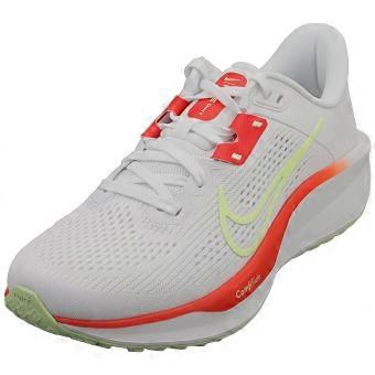 Nike Quest 6 Womens Fashion Trainers in White Red