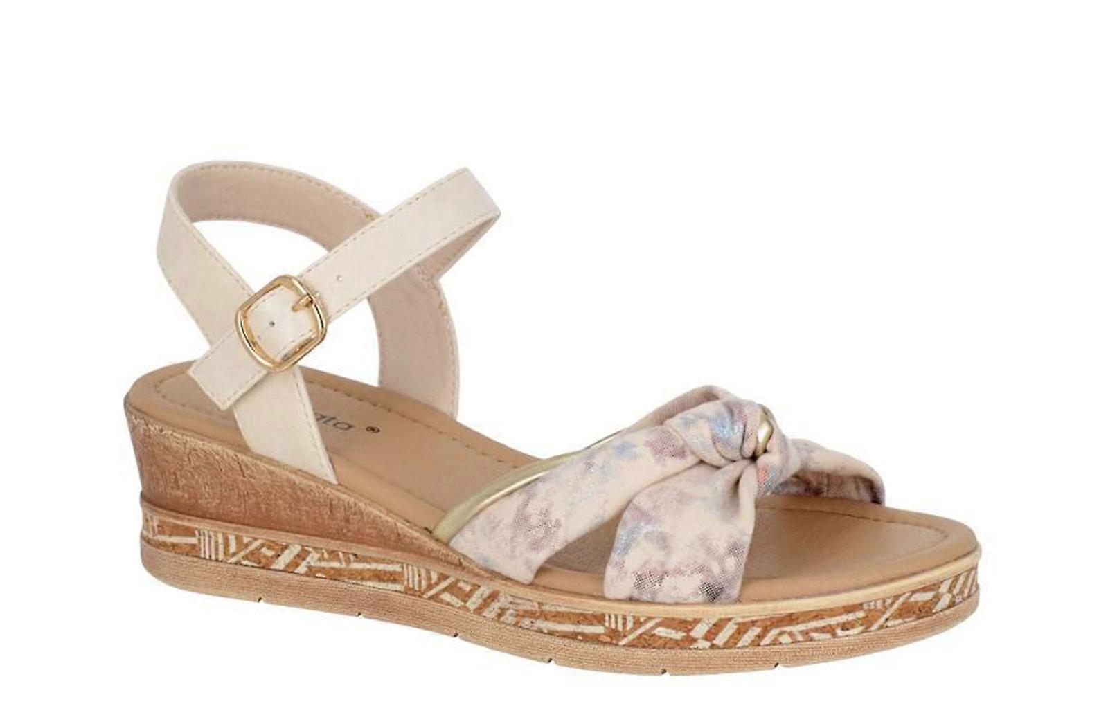 Cipriata Sarina Sandals Beige