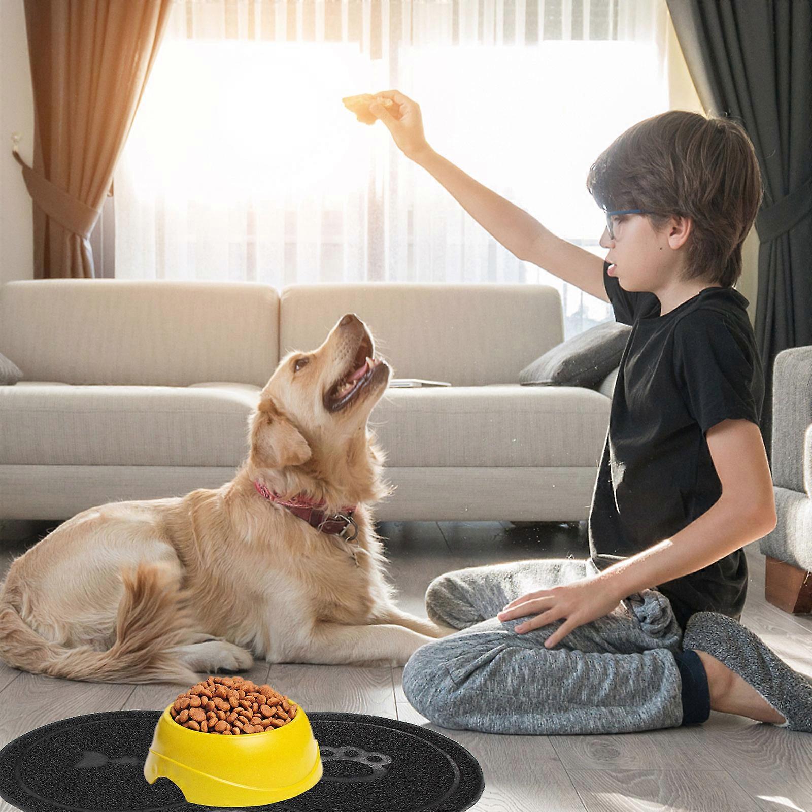 Cat Litter Mats Peanut Shaped for Dust Scraping 2Pcs PVC Material