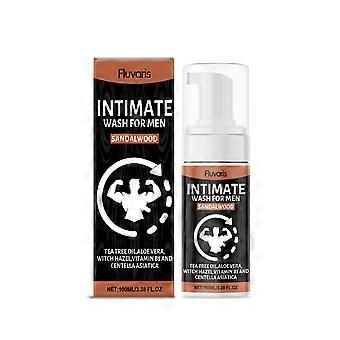 Fluvaris Men's Care Mousse heeft een milde formule die de huid beschermt, reinigt en verzorgt. Het is verfrissend en niet plakkerig.