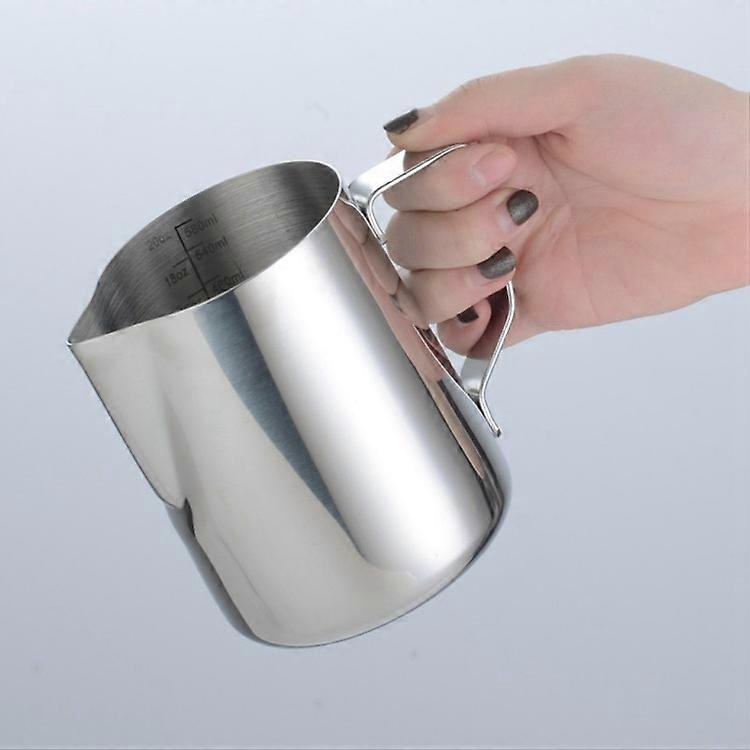 Stainless Steel Milk Jug, 600ml Freehand Coffee Milk Jug Milk Pitcher Pitcher Cup with Measuring Mark, Milk Pitcher Jugs for Creating Ba