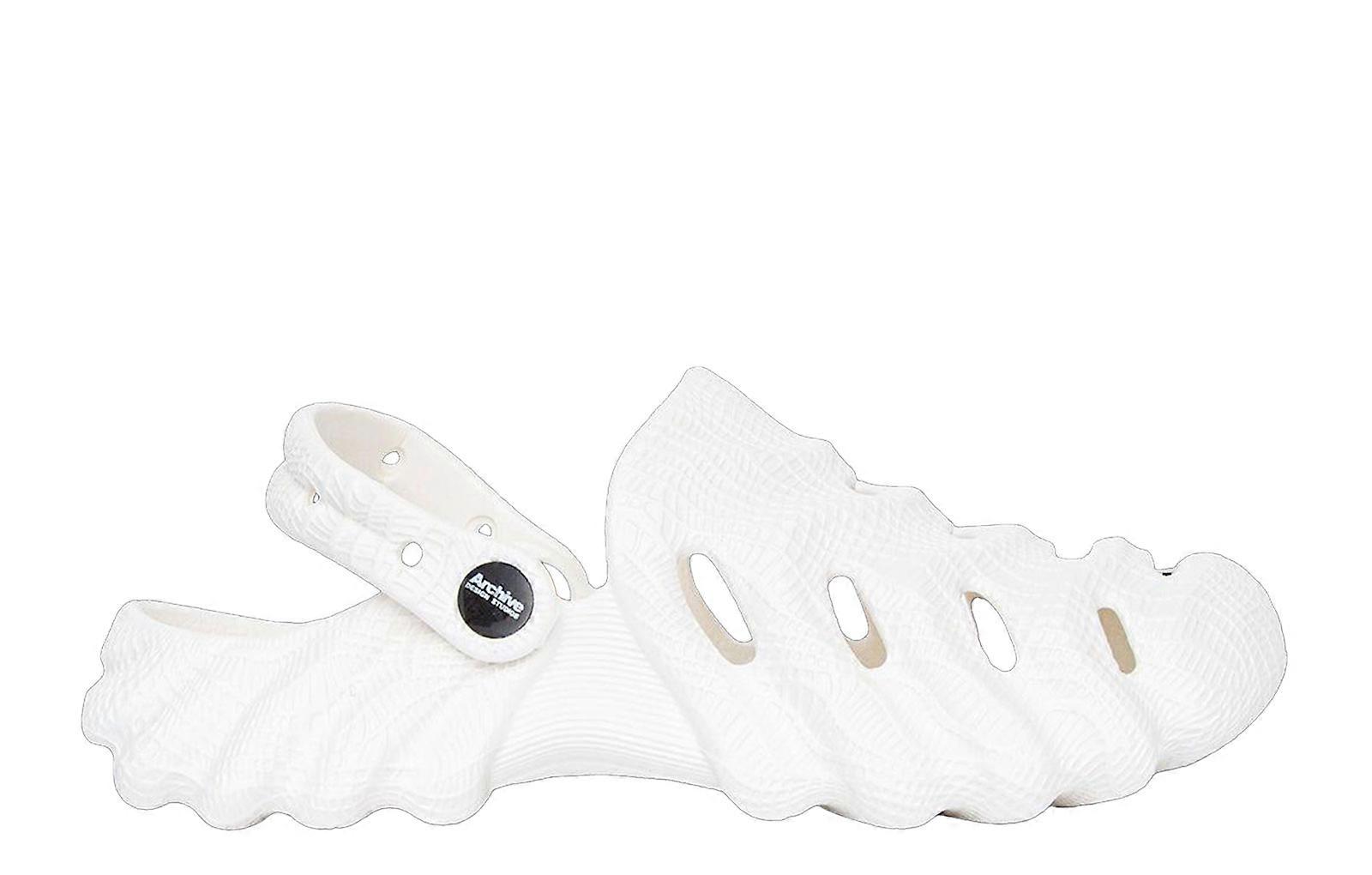 Archive Vector Sandals White