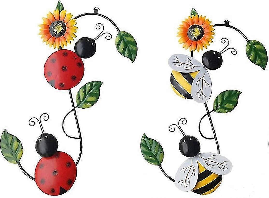 2pcs Metal Patio Decor Bumble Bee and Ladybug Art