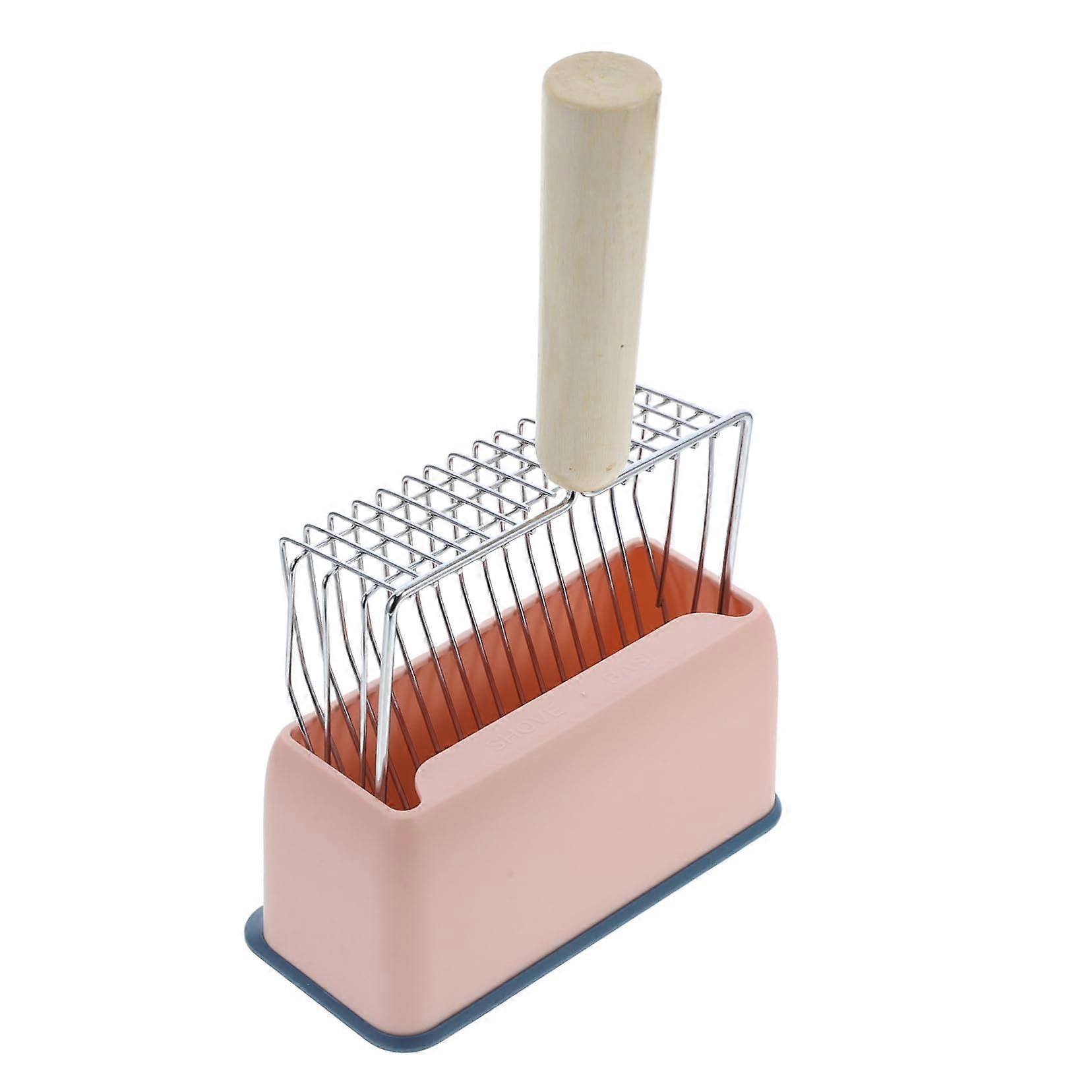 Metal cat litter scoop with extended handle, shovel for cat litter box, ergonomic design for easy scooping of cat litter and wood pellets.