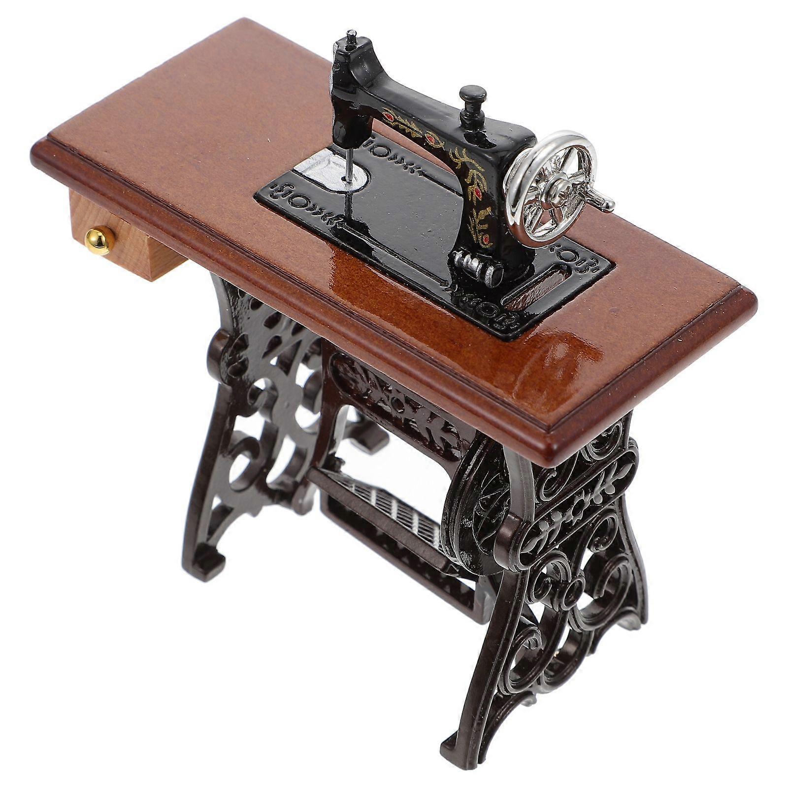 Dollhouse Mini House Ornament, Functional Toy Furniture, Suitable for Small Spaces