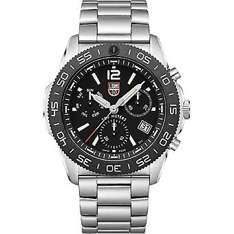 Luminox Pacific Diver Chronograph 3140 -sarjan Swiss Quartz Analog miesten kello XS.3142 ruostumattomasta teräksestä valmistetulla rannekorulla