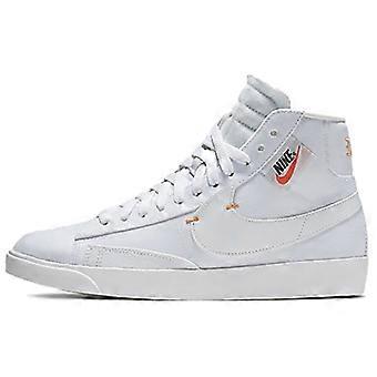Nike Blazer Mid Rebel Summit White Women's BQ4022-102