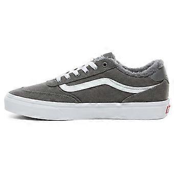 Zapatillas de invierno para hombre Vans Brooklyn LS, confeccionadas en lona con forro de sherpa.