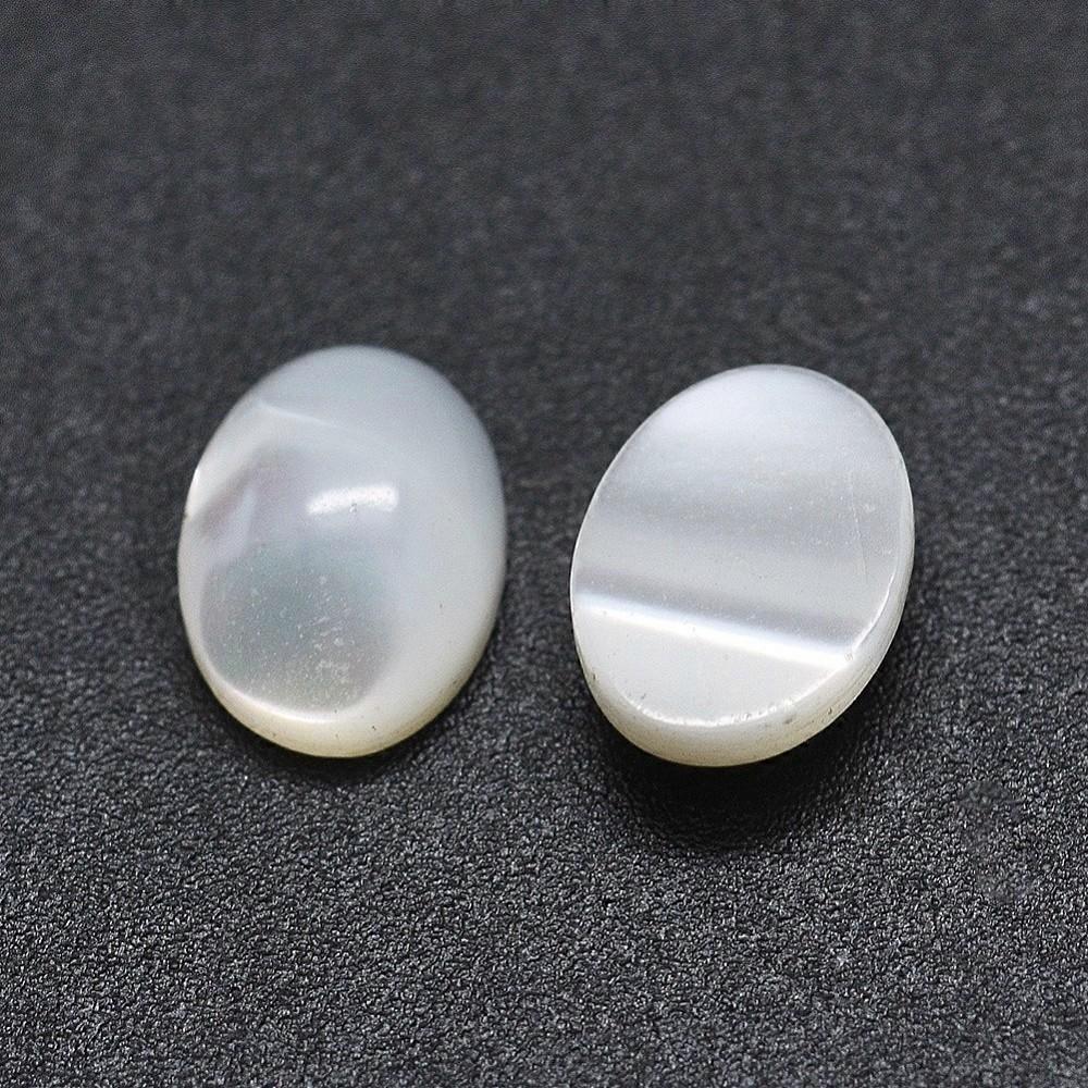 30pcs Shell Cabochons Oval White 8x6x2~4mm
