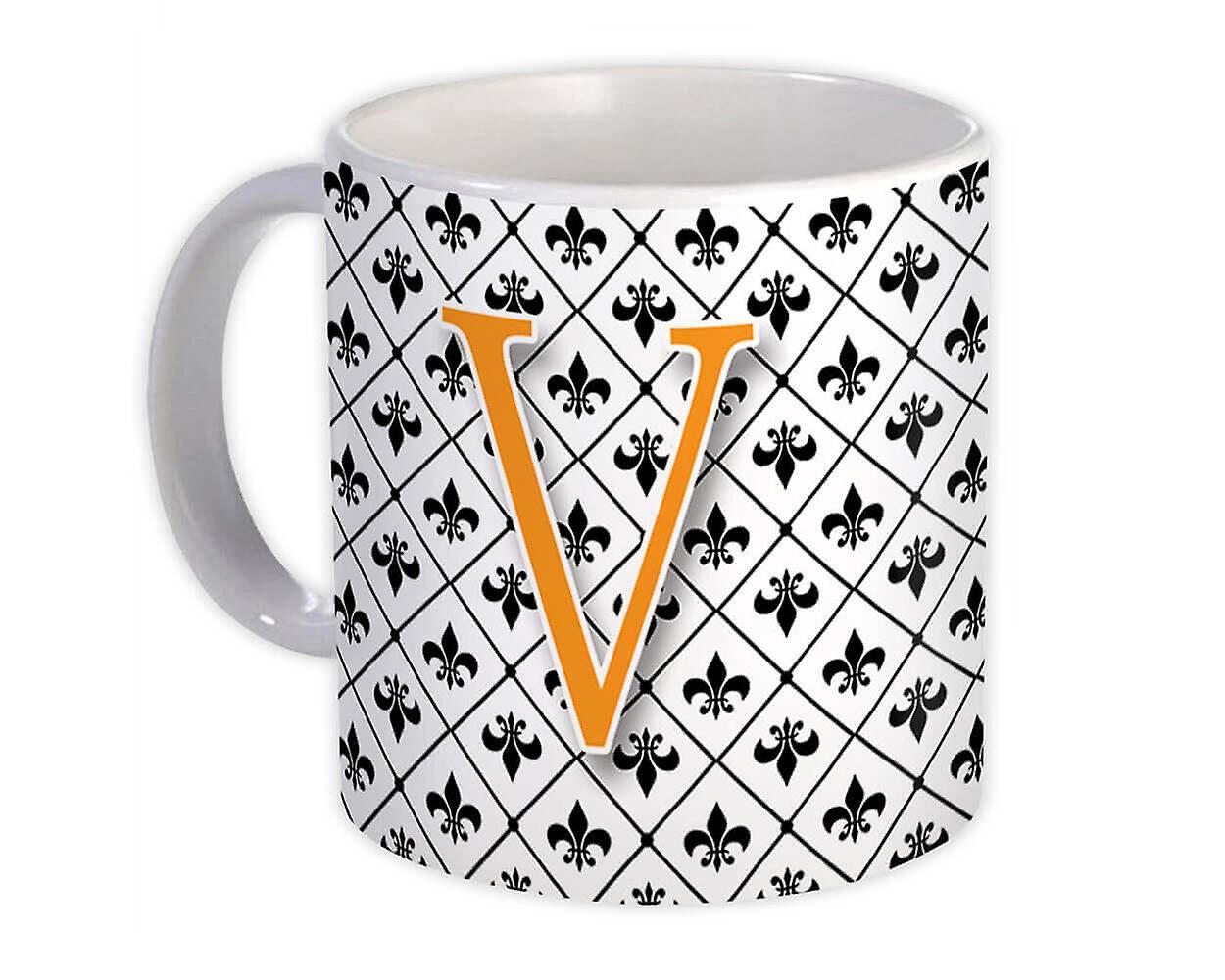 Darčekový hrnček: Monogram písmeno V abeceda