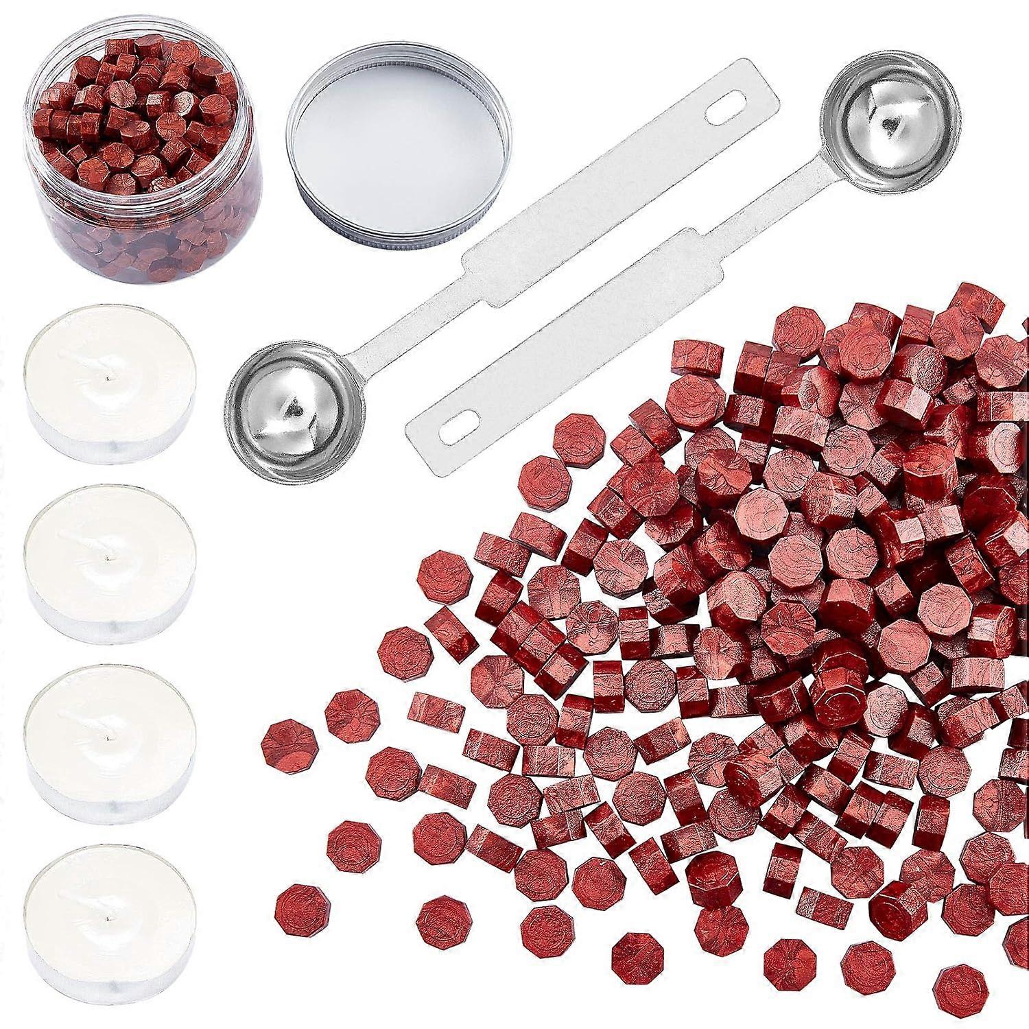 300ピース八角形シーリングワックスビーズスティック、4ピースティーキャンドルとワックススタンプシーリング用2ピースワックスメルティングスプーン(ワインレッド)