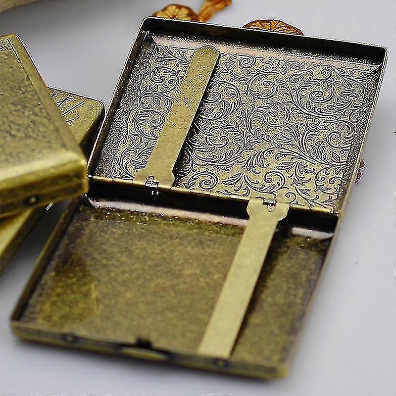 Vintage Metal Cigarette Case Box Portable 20 Cigarettes Case Holder Retro Smoke Tool Pocket Smoking Accessories